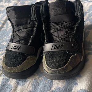Nike Kids Black and Olive Sneakers